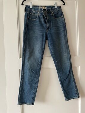 AMO Medium Wash Blue Straight Jeans
